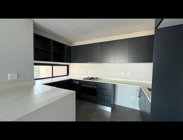 3 BEDROOM PENTHOUSE TO LET IN MORNINGSIDE